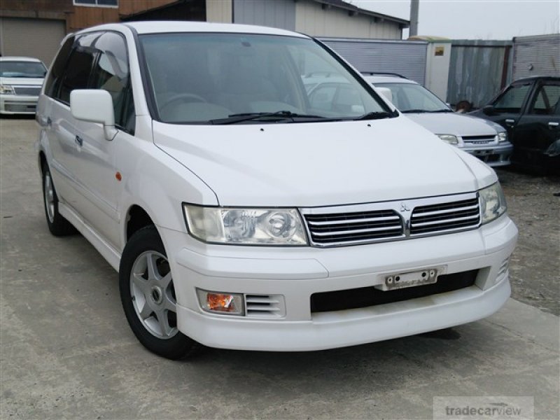 Mitsubishi Chariot Grandis 2000 Japanese Used Car